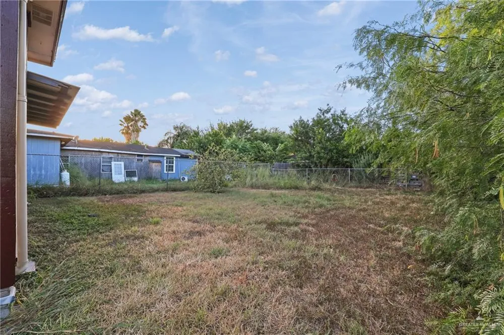 1103 Fresno Drive Weslaco, TX 78596