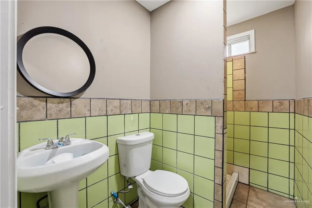 1103 Fresno Drive Weslaco, TX 78596