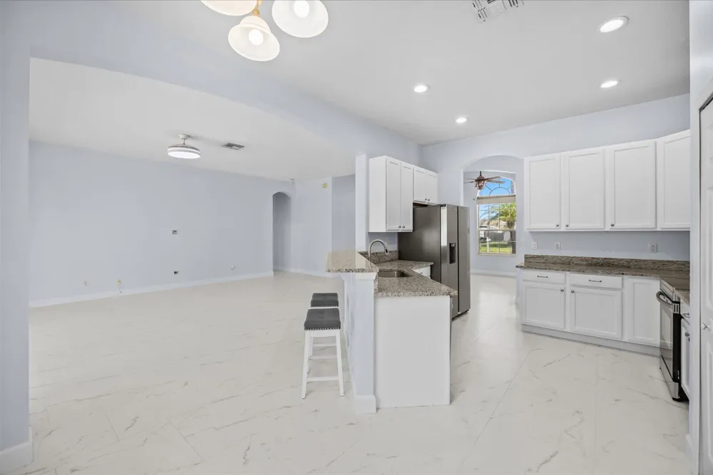 1038 SW Fisherman Avenue Port St. Lucie, FL 34953