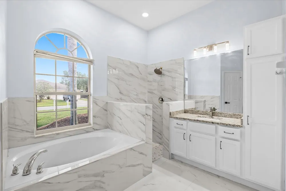 1038 SW Fisherman Avenue Port St. Lucie, FL 34953