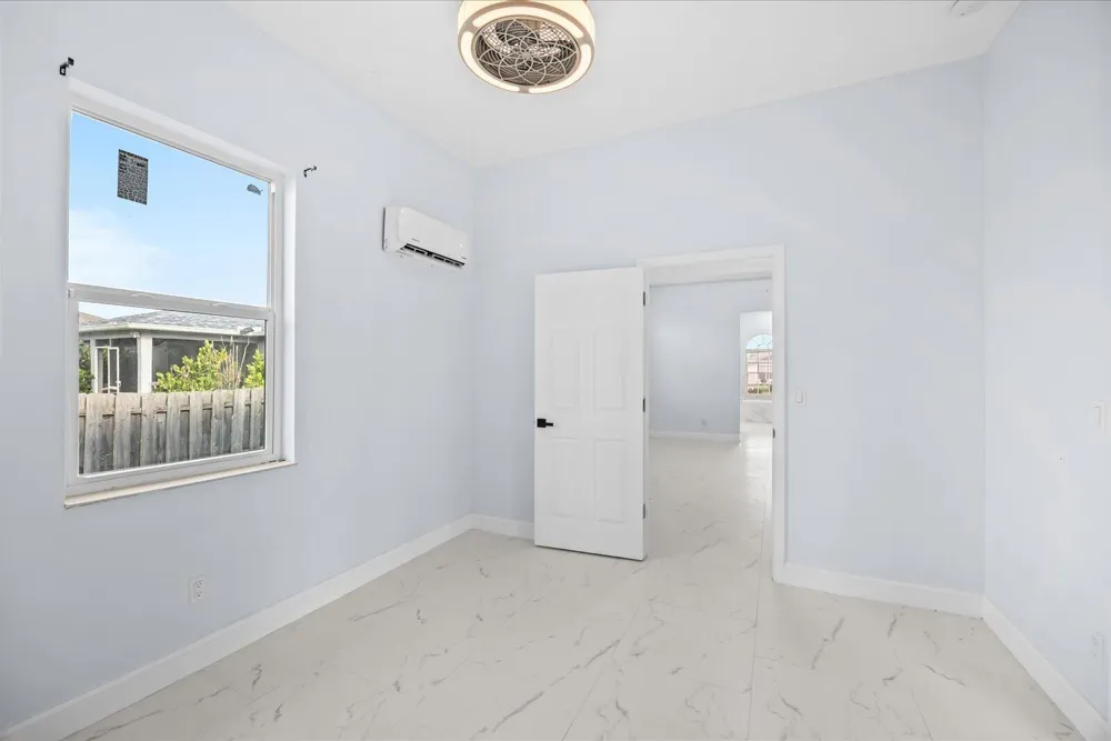 1038 SW Fisherman Avenue Port St. Lucie, FL 34953