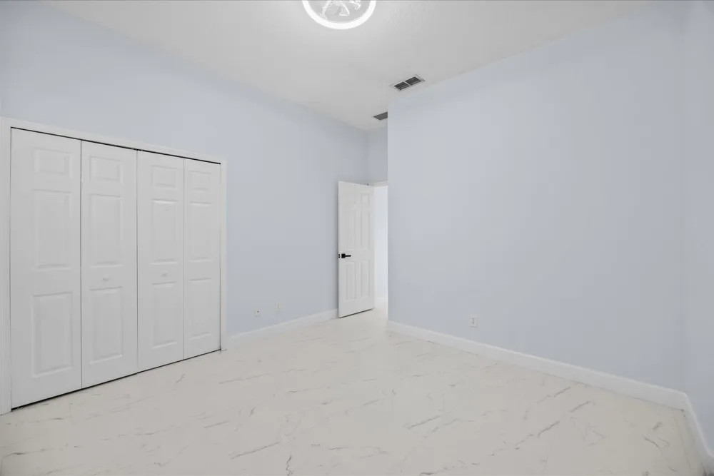 1038 SW Fisherman Avenue Port St. Lucie, FL 34953
