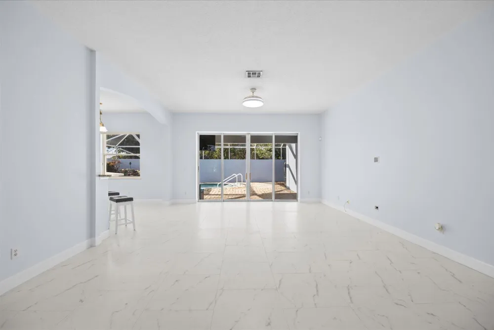 1038 SW Fisherman Avenue Port St. Lucie, FL 34953