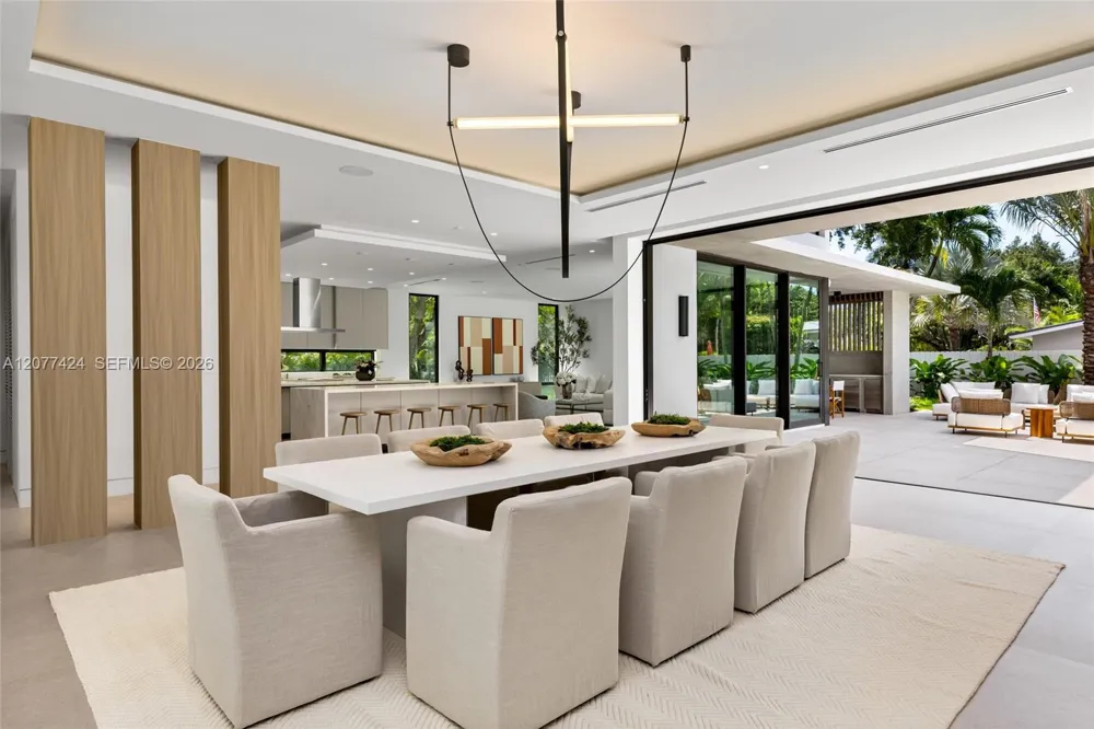6200 SW 123rd Ter Pinecrest, FL 33156