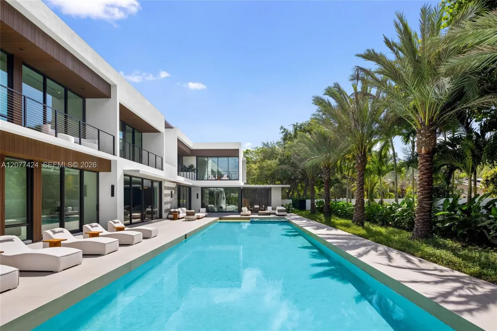 6200 SW 123rd Ter Pinecrest, FL 33156