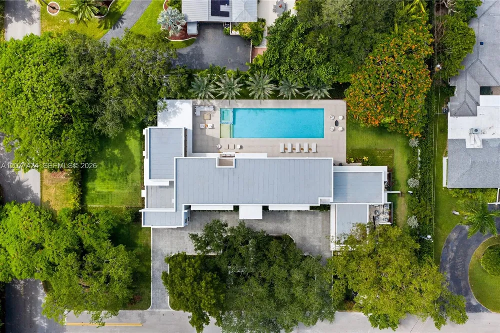 6200 SW 123rd Ter Pinecrest, FL 33156