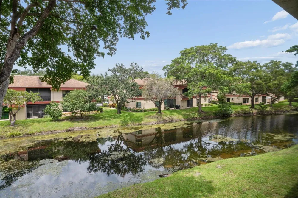 4155 Carambola Circle S #2153 Coconut Creek, FL 33066