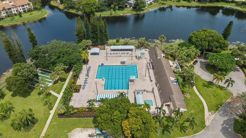 4155 Carambola Circle S #2153 Coconut Creek, FL 33066