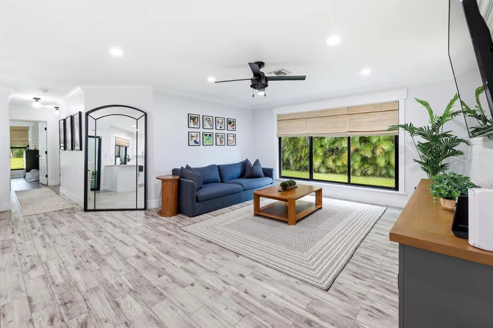 15320 Softwood Court Wellington, FL 33414