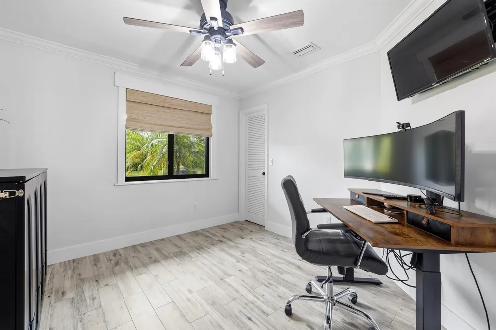 15320 Softwood Court Wellington, FL 33414