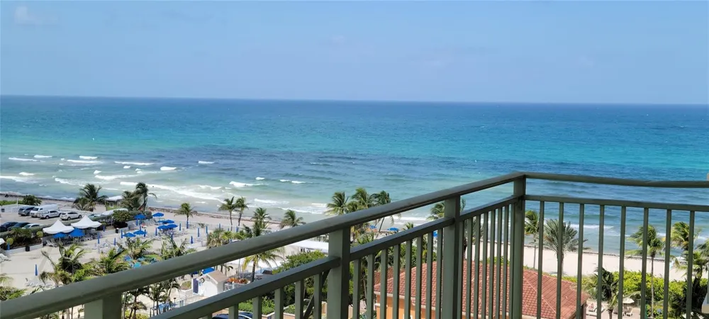 2080 S OCEAN DRIVE #902 Hallandale Beach, FL 33009