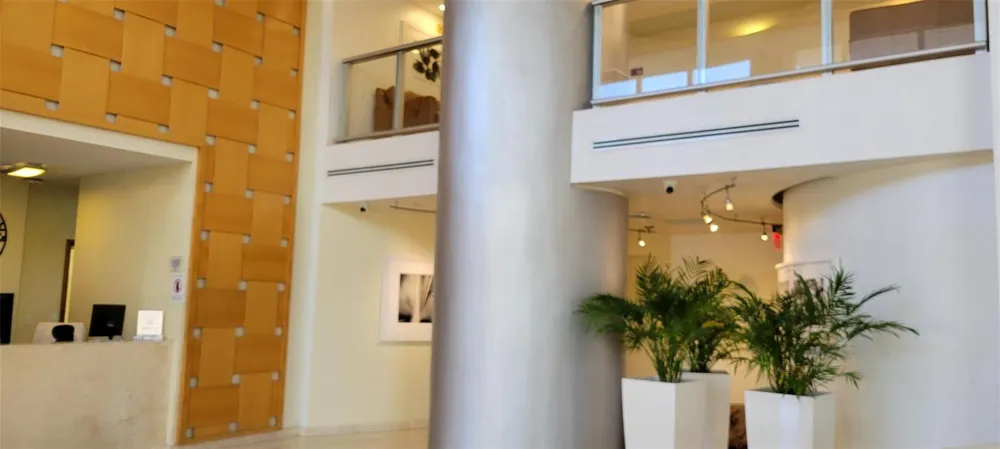 2080 S OCEAN DRIVE #902 Hallandale Beach, FL 33009