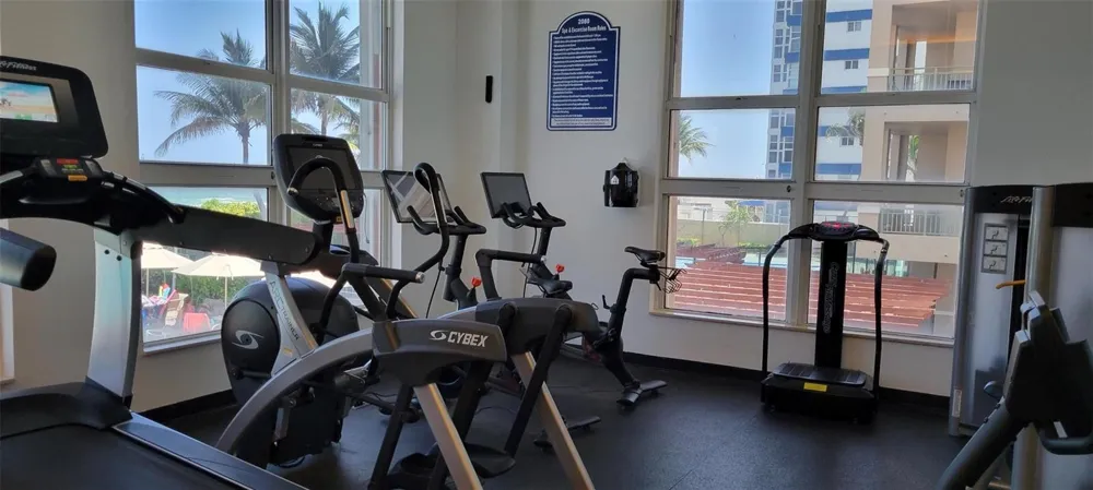 2080 S OCEAN DRIVE #902 Hallandale Beach, FL 33009