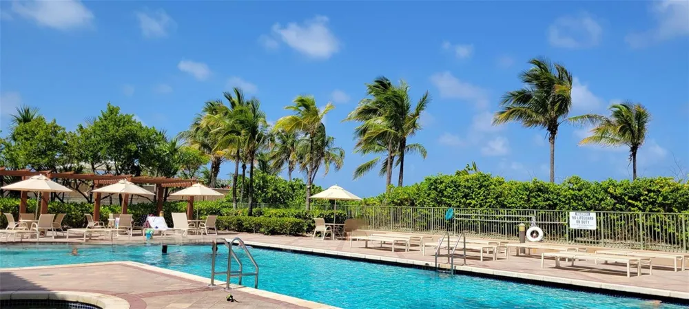 2080 S OCEAN DRIVE #902 Hallandale Beach, FL 33009
