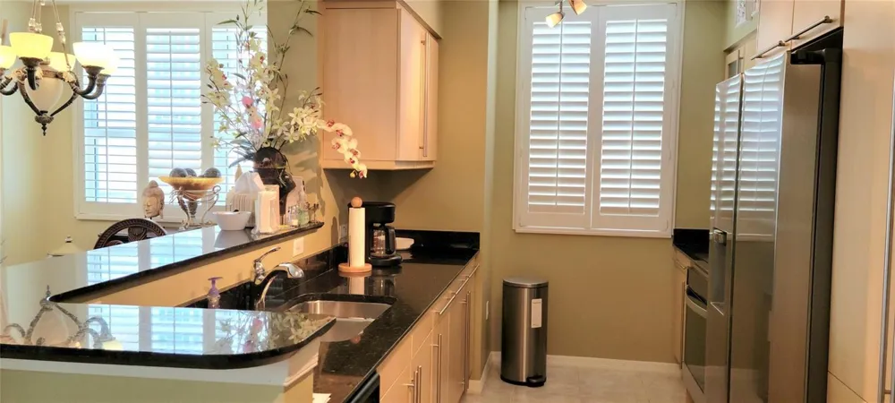 2080 S OCEAN DRIVE #902 Hallandale Beach, FL 33009