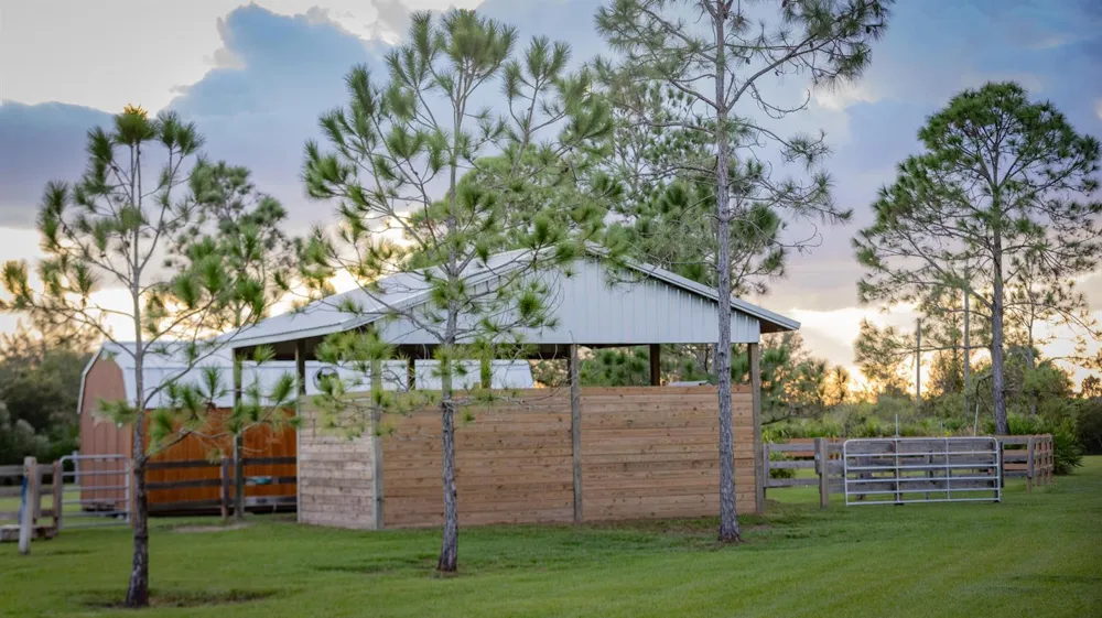 32801 US HIGHWAY 441 #246 Okeechobee, FL 34972