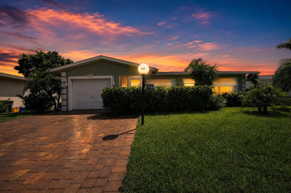 3550 Joseph Drive West Palm Beach, FL 33417