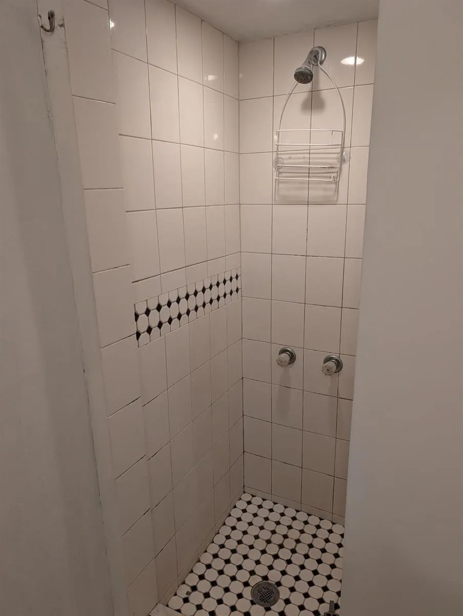 9851 SW 117th Court Miami, FL 33186