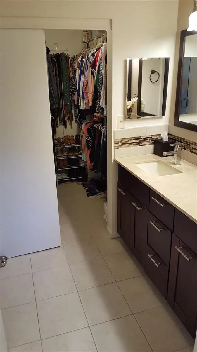 9851 SW 117th Court Miami, FL 33186