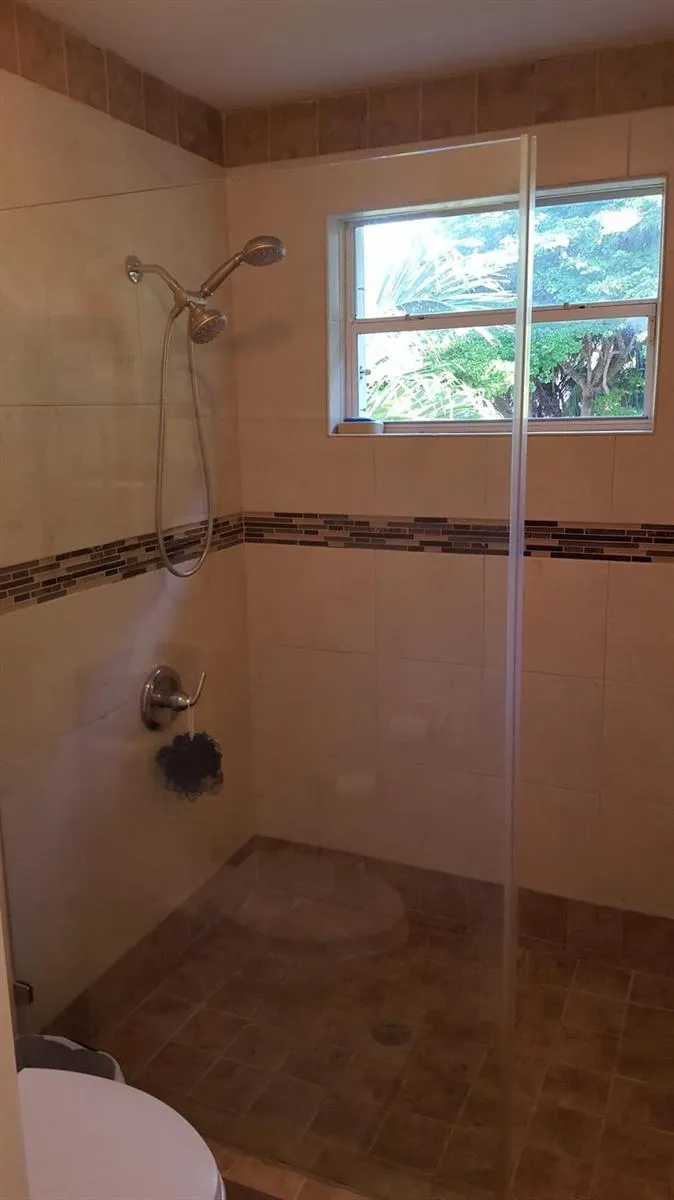 9851 SW 117th Court Miami, FL 33186