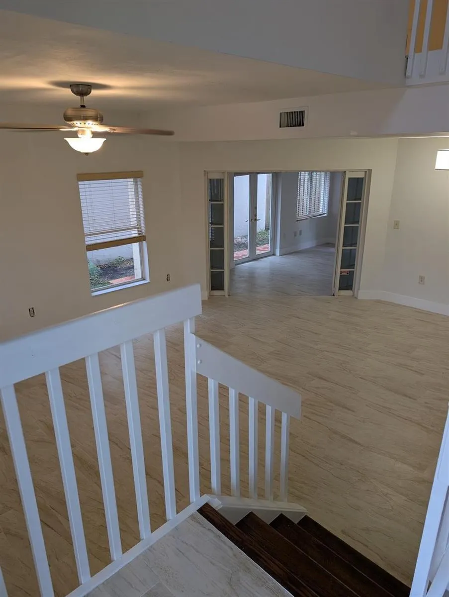9851 SW 117th Court Miami, FL 33186