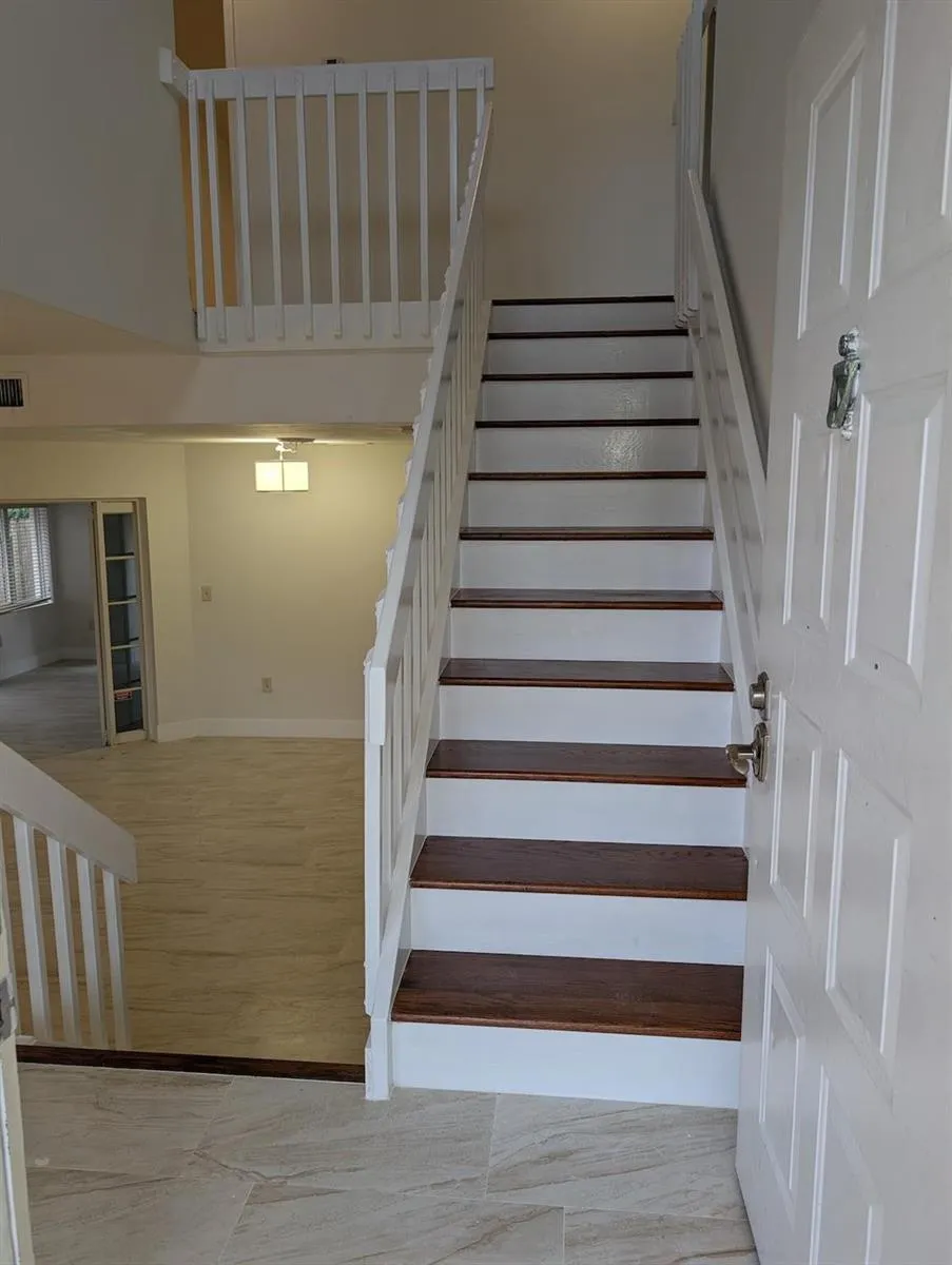 9851 SW 117th Court Miami, FL 33186