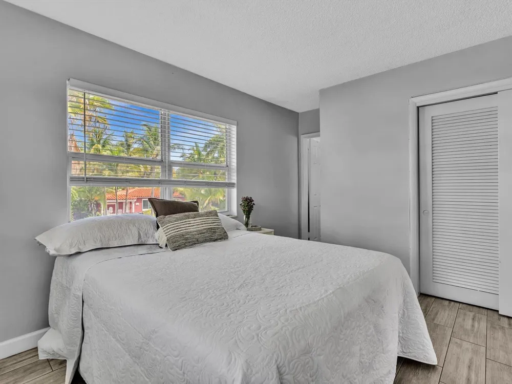 90 NE 19th Avenue #8 Deerfield Beach, FL 33441