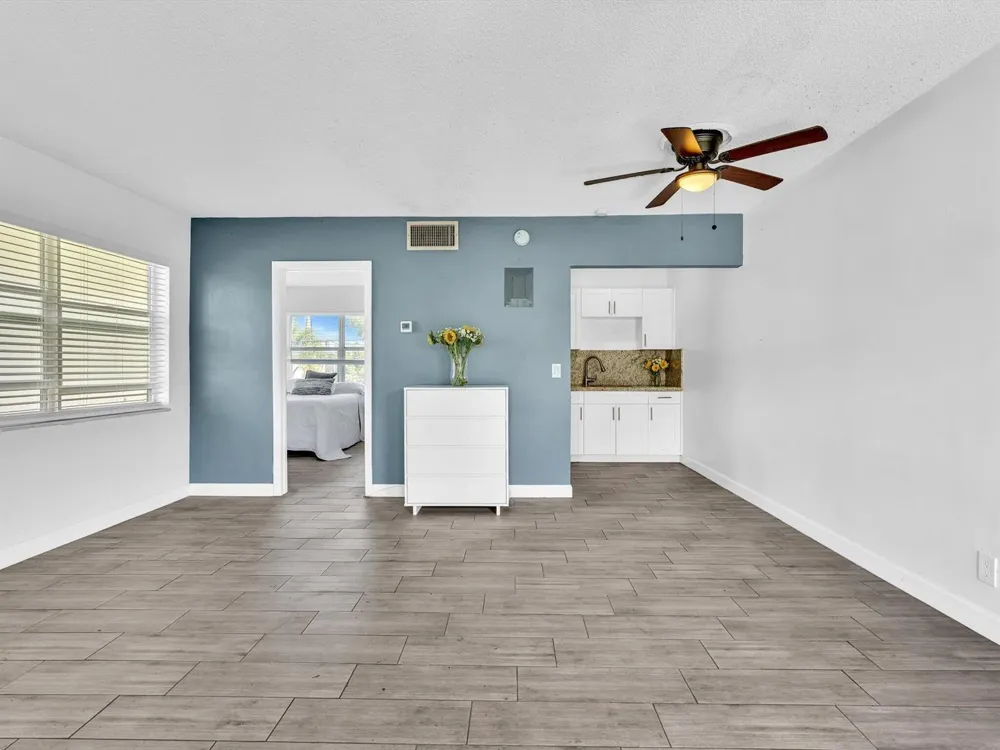 90 NE 19th Avenue #8 Deerfield Beach, FL 33441