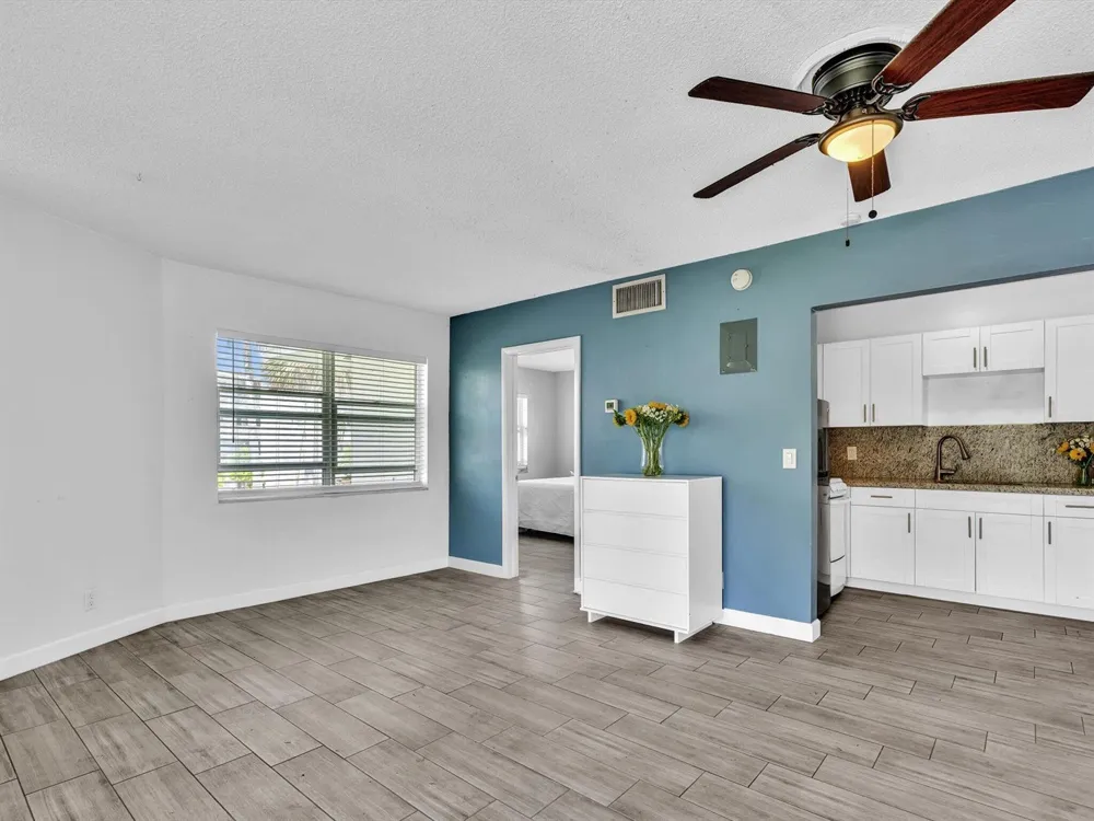 90 NE 19th Avenue #8 Deerfield Beach, FL 33441