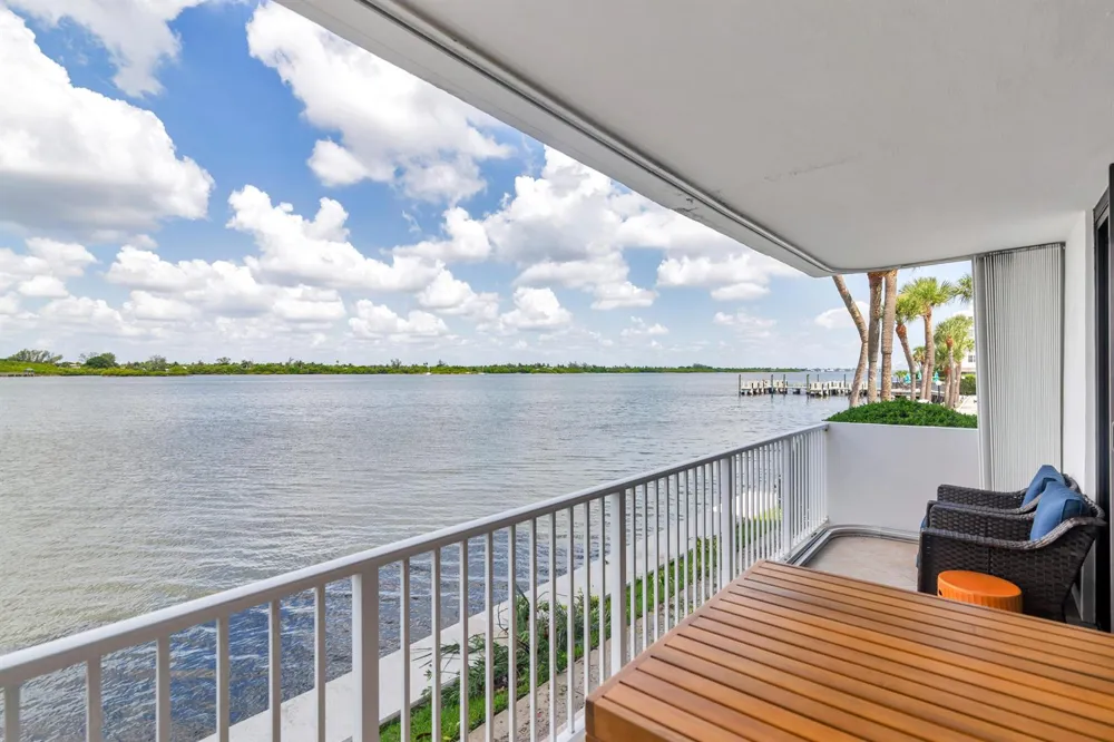 2860 S Ocean Boulevard #106 Palm Beach, FL 33480
