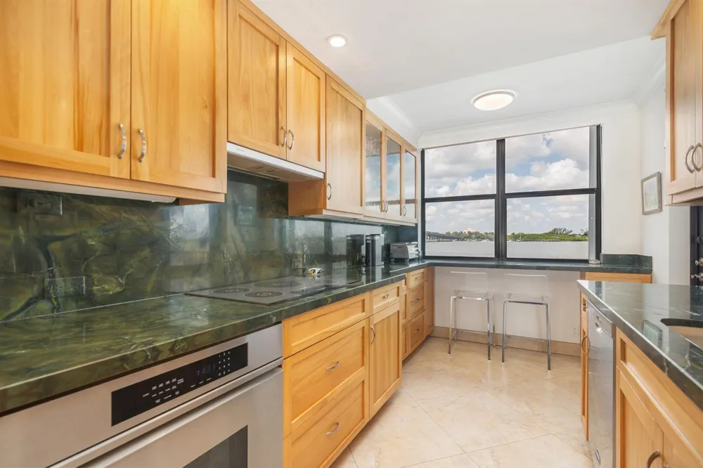2860 S Ocean Boulevard #106 Palm Beach, FL 33480