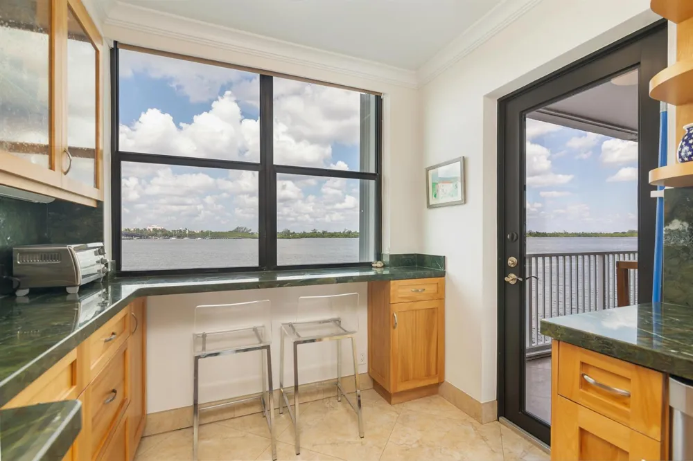 2860 S Ocean Boulevard #106 Palm Beach, FL 33480