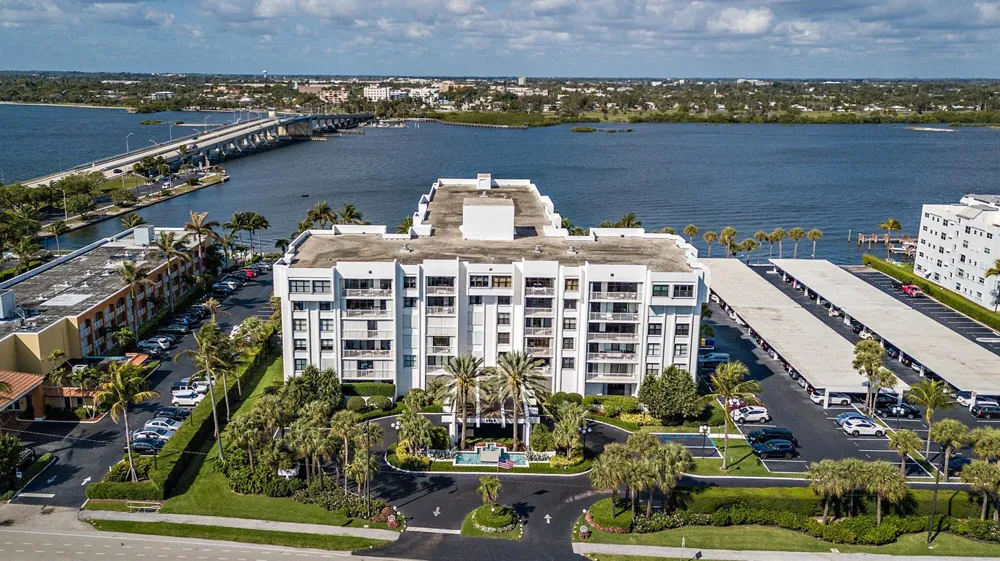 2860 S Ocean Boulevard #106 Palm Beach, FL 33480