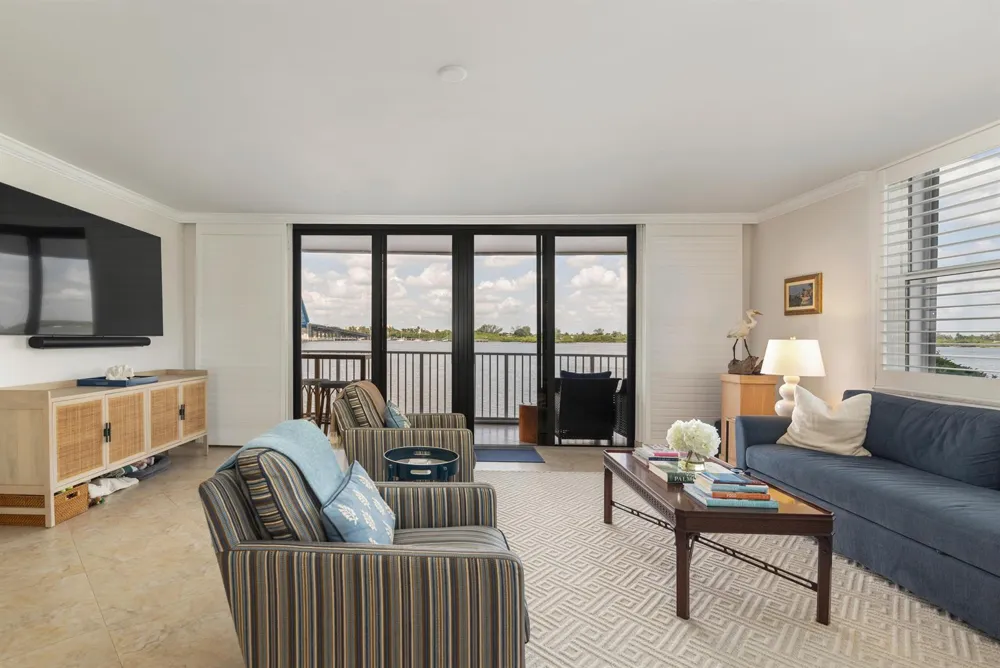 2860 S Ocean Boulevard #106 Palm Beach, FL 33480