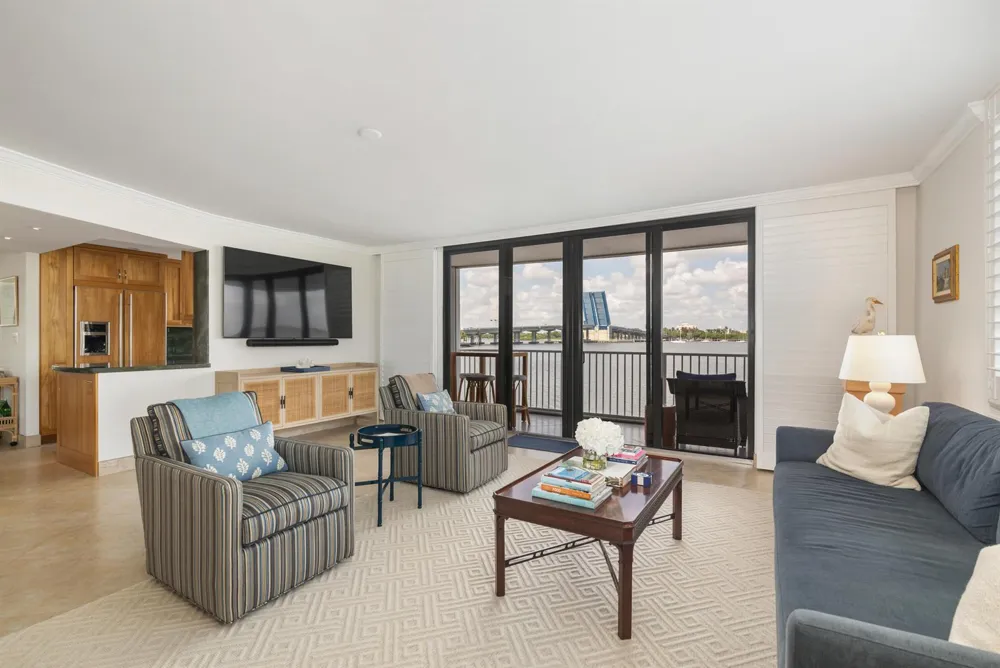 2860 S Ocean Boulevard #106 Palm Beach, FL 33480