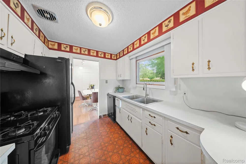 32515 Nottingham Knolls Farmington Hills City, MI 48334