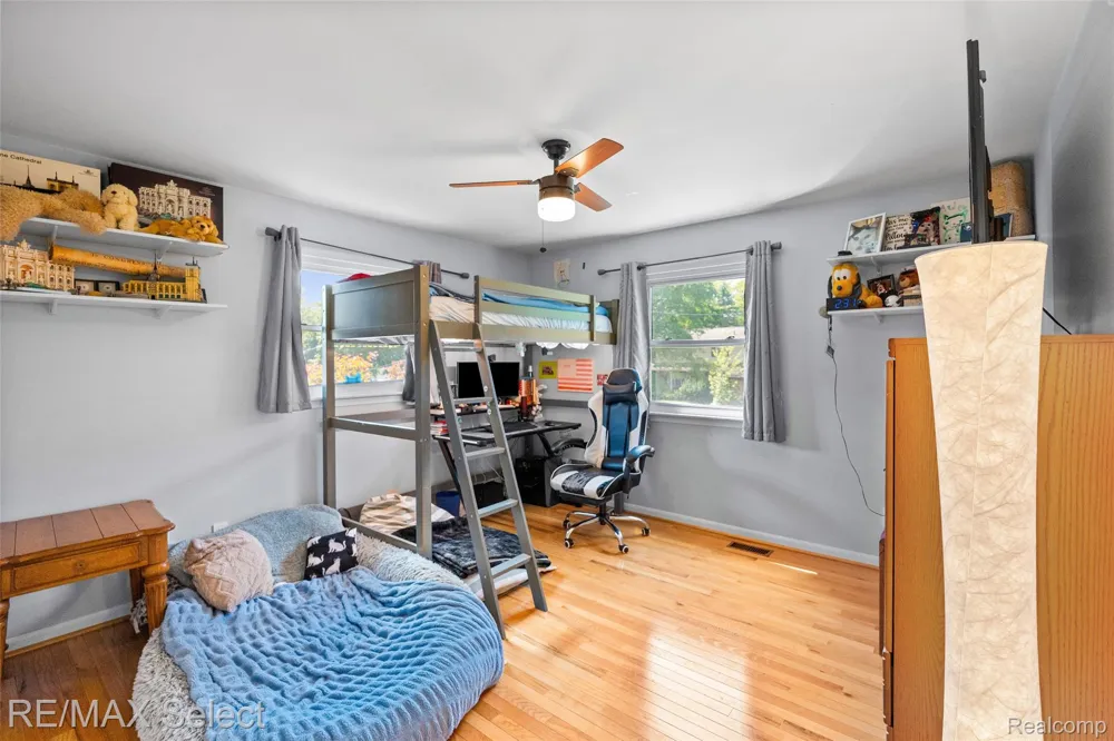 4317 Mount Vernon Pass Flint Charter Township, MI 48473