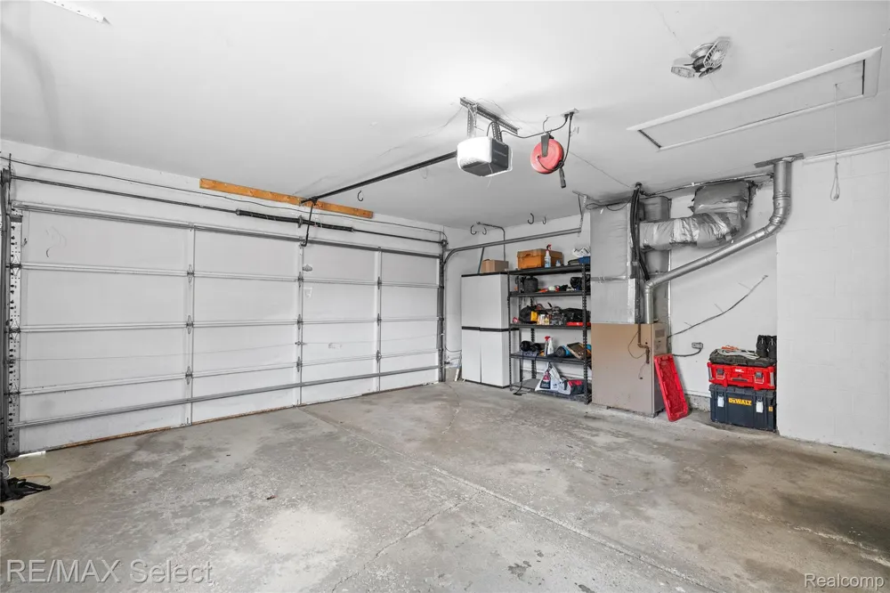 4317 Mount Vernon Pass Flint Charter Township, MI 48473