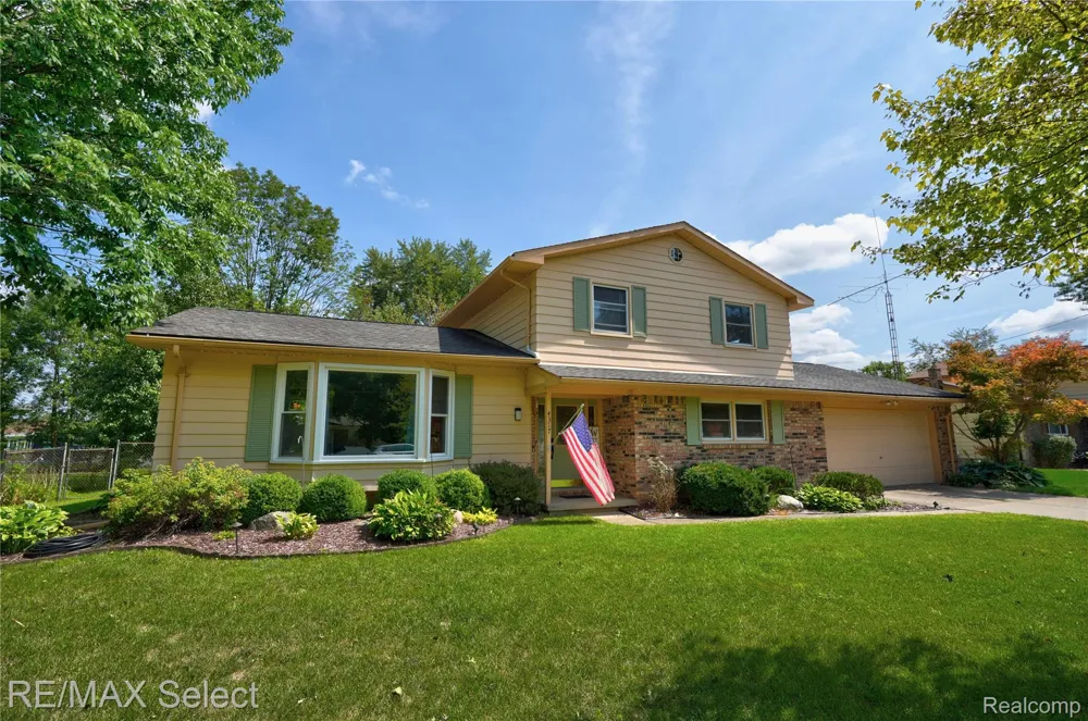 4317 Mount Vernon Pass Flint Charter Township, MI 48473