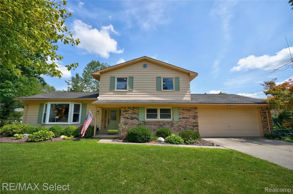 4317 Mount Vernon Pass Flint Charter Township, MI 48473