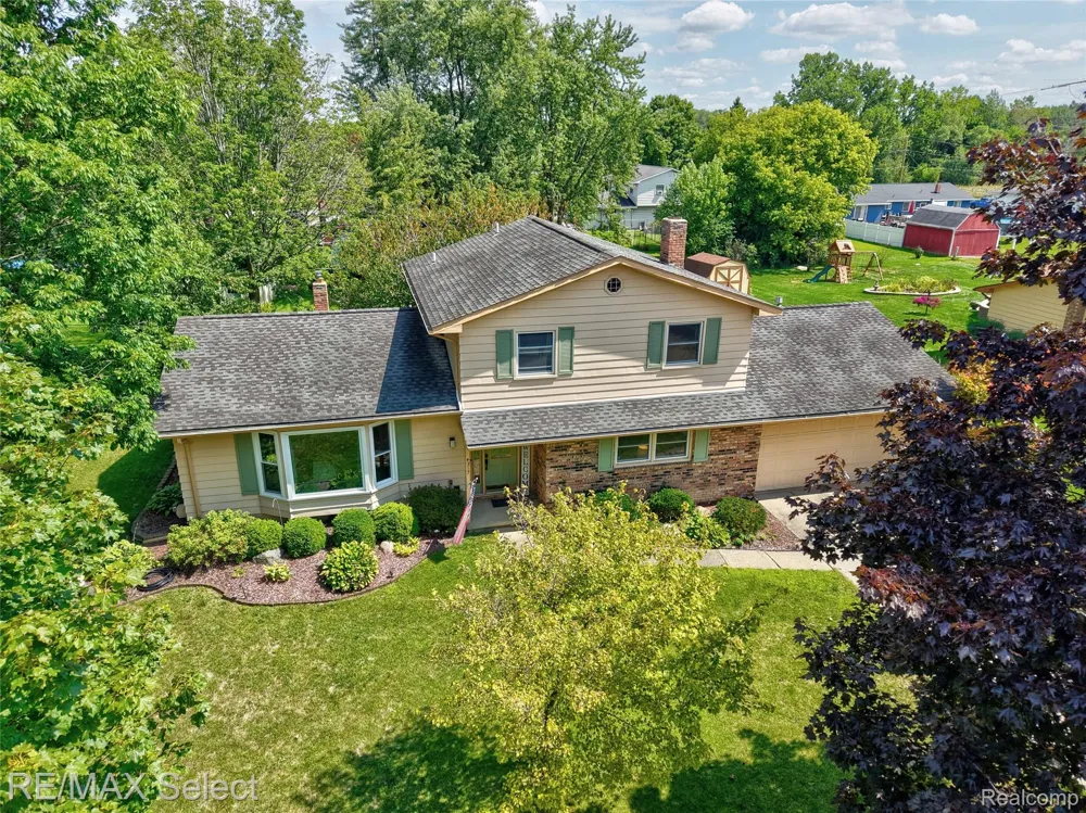 4317 Mount Vernon Pass Flint Charter Township, MI 48473
