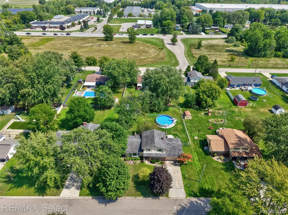 4317 Mount Vernon Pass Flint Charter Township, MI 48473