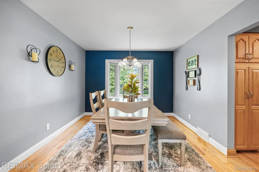 4317 Mount Vernon Pass Flint Charter Township, MI 48473