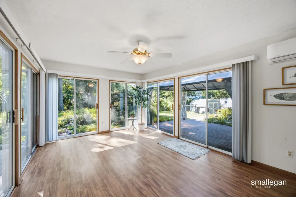 4752 Bonnie Avenue SE Kentwood City, MI 49508