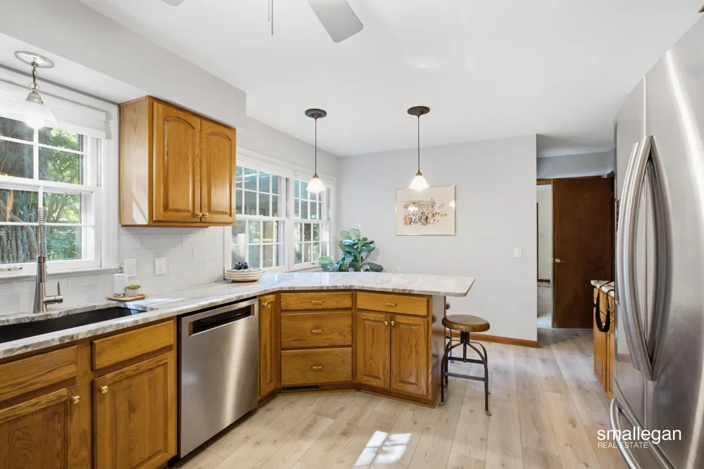 4752 Bonnie Avenue SE Kentwood City, MI 49508