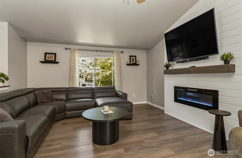 17116 120th Place NE Arlington, WA 98223