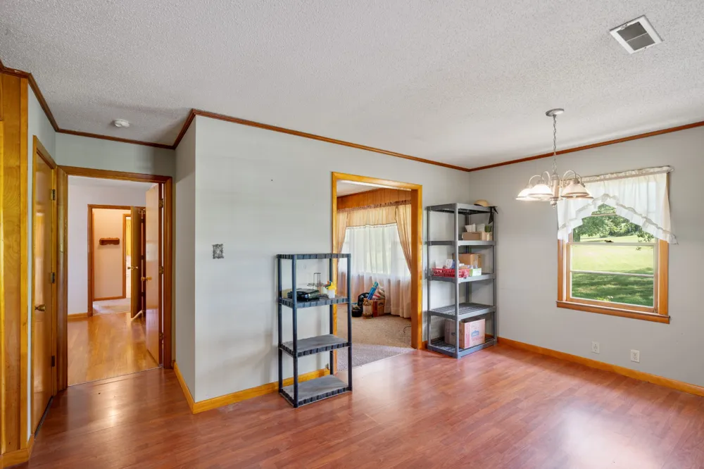 341 Horseshoe Bend Ln Elmwood, TN 38560