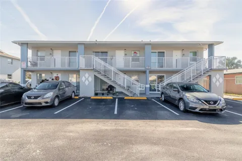 428 AUBURN DRIVE #202