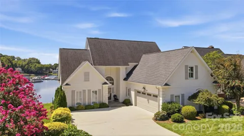 7310 Swansea Lane