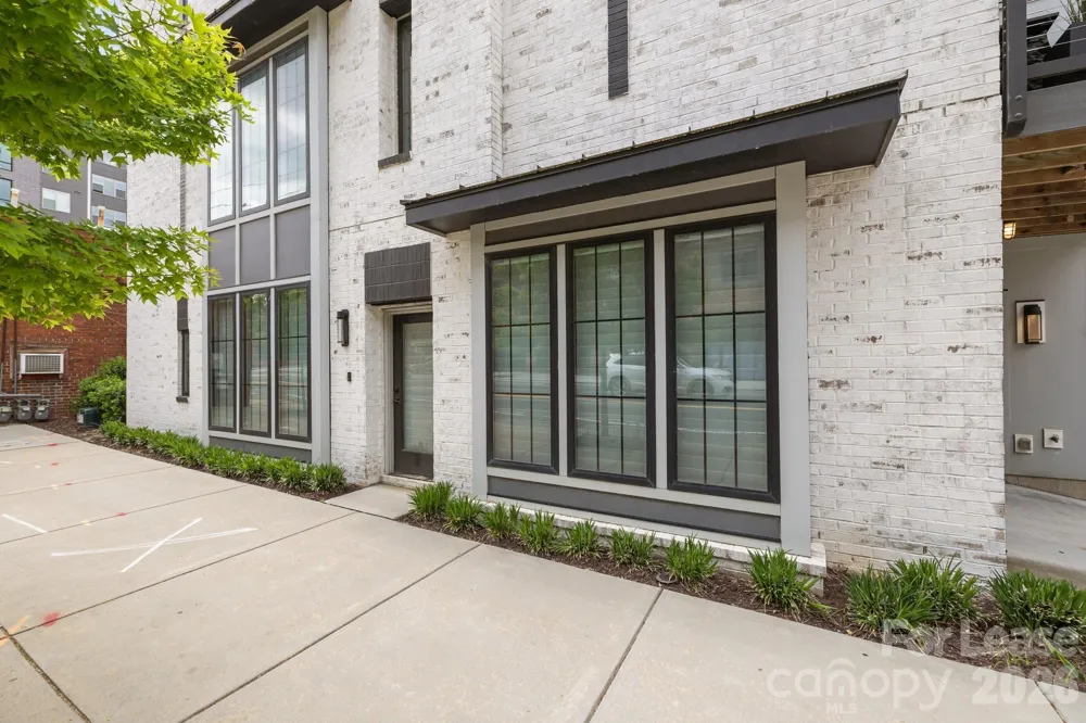 1207 Minter Place Charlotte, NC 28203